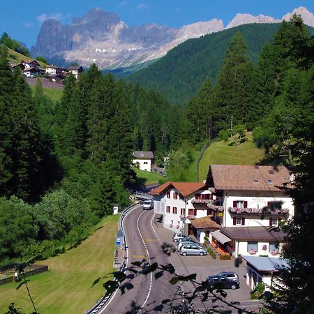 Hotel Gasthof Loewen Nova Levante Exterior foto